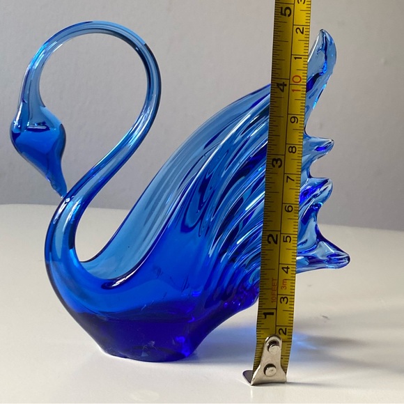 Vintage Cobalt Blue Hand Blown Art Glass Murano Style Swan Sculpture - Picture 11 of 16